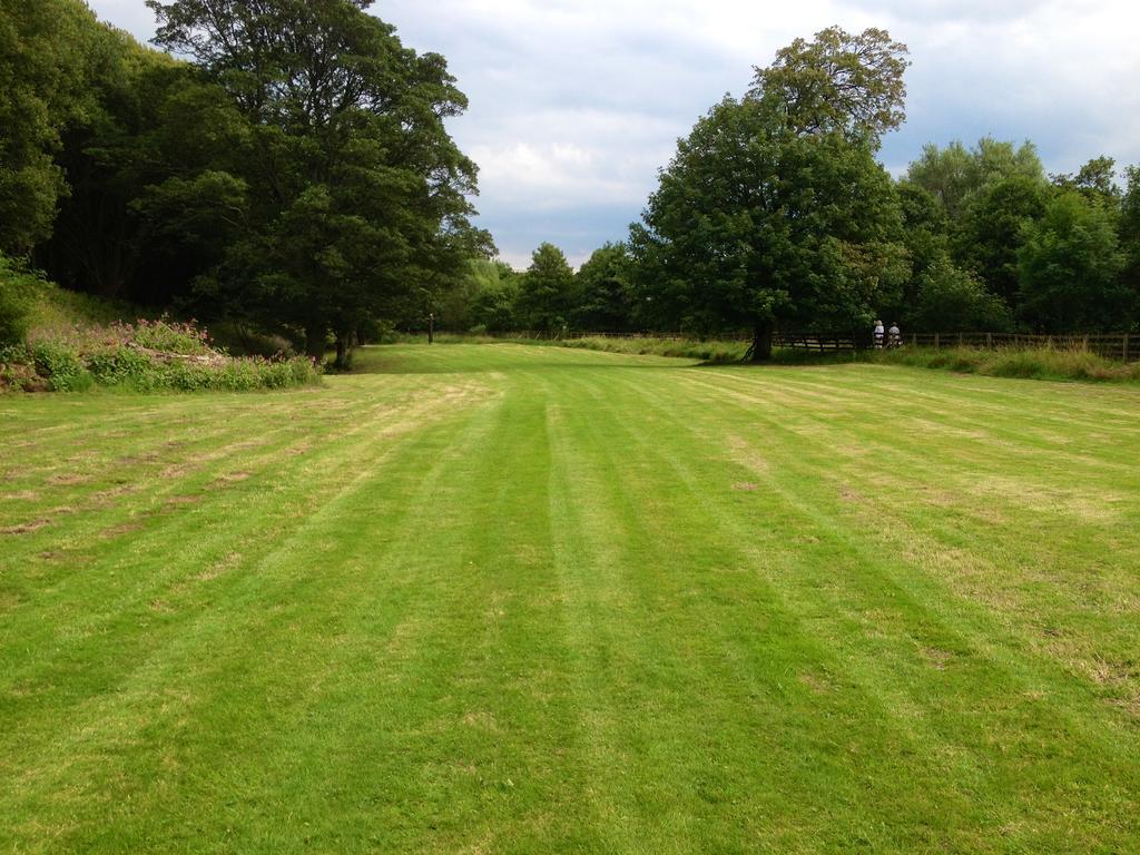 Harefield Hall Hotel Пейтли Бридж Екстериор снимка